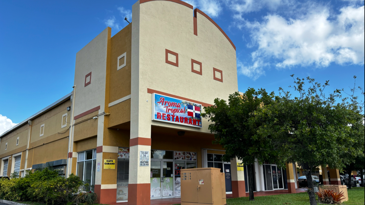 Aroma Tropical | Restaurante Dominicano